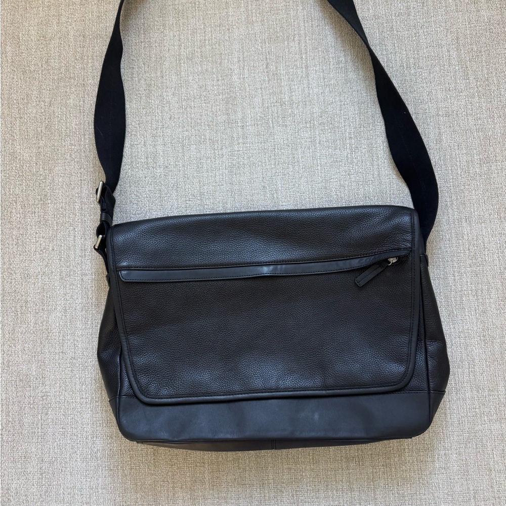 Coach Black Leather Interior Label